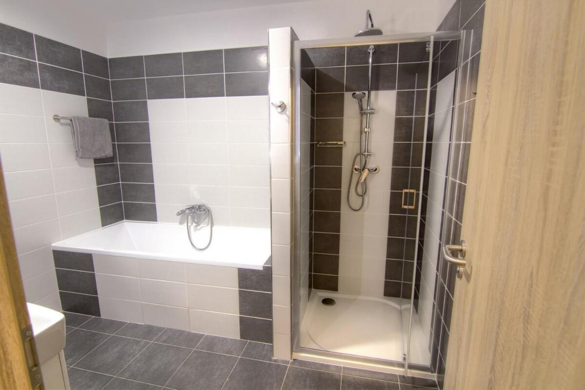 Ferienwohnung Zim-Let Lipno Frymburk nad Vltavou Exterior foto